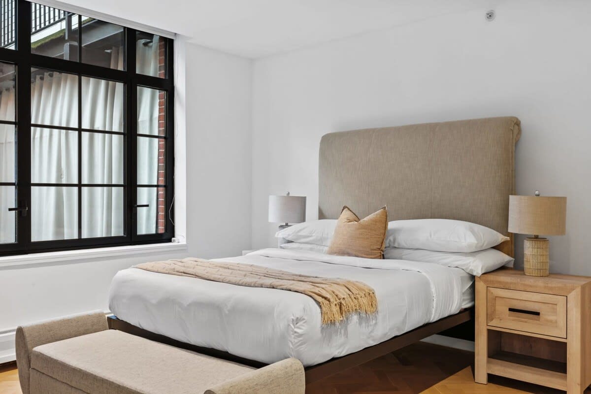 Clinton | Lower East Side | Duplex w/ Private Backyard photo 24