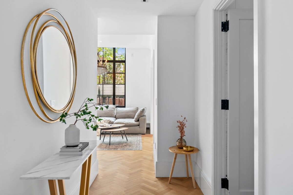 Clinton | Lower East Side | Duplex w/ Private Backyard photo 5