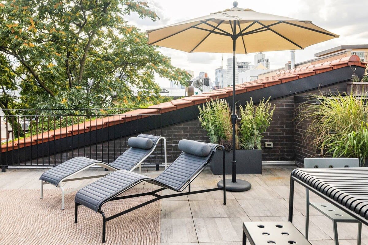 Leonard | Greenpoint | Penthouse Loft with Private Roof photo 35