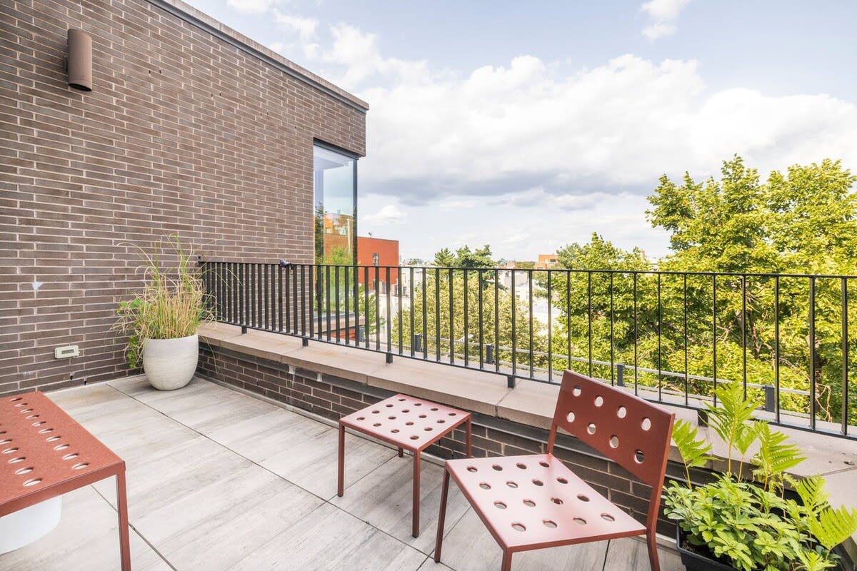 Leonard | Greenpoint | Penthouse Loft with Private Roof photo 16