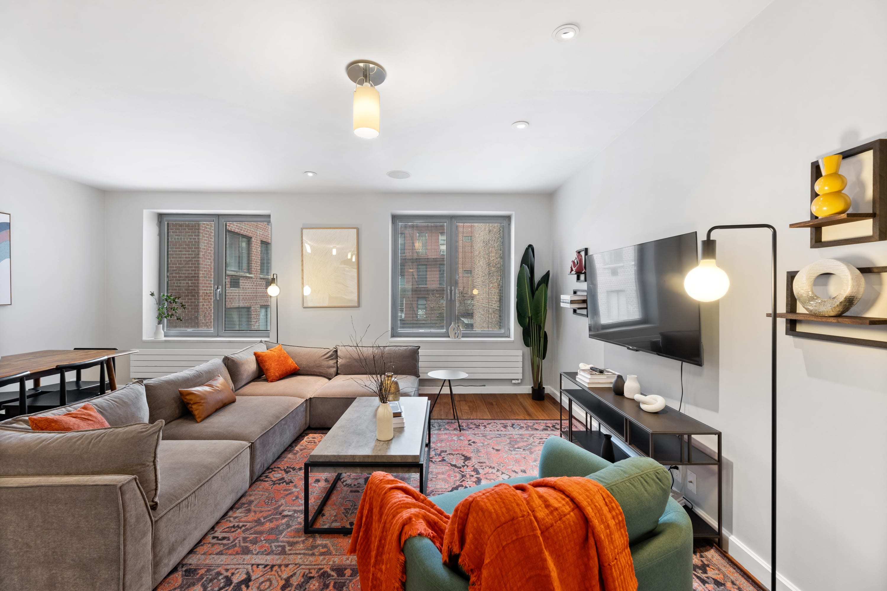 Gotham House II | Midtown West | Spacious Modern Duplex photo 6