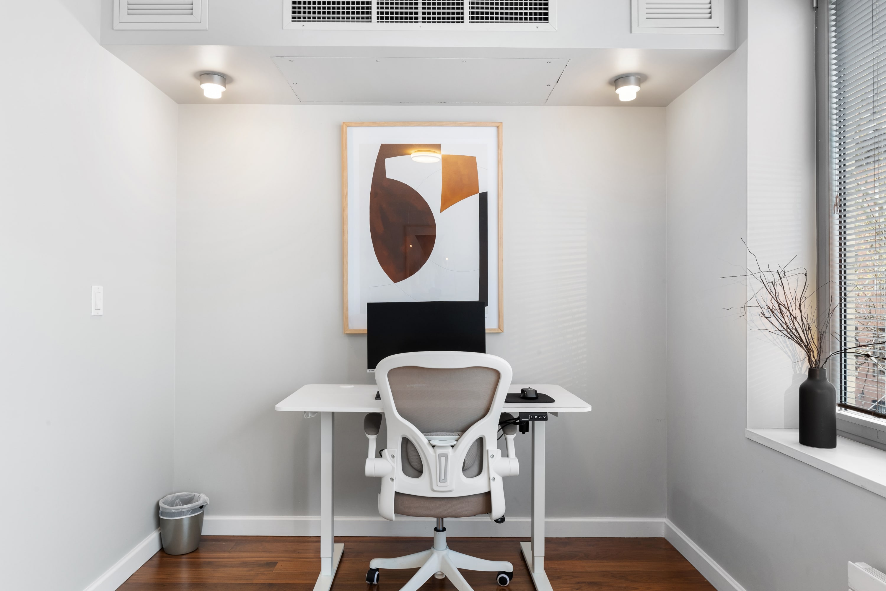 Gotham House II | Midtown West | Spacious Modern Duplex photo 26