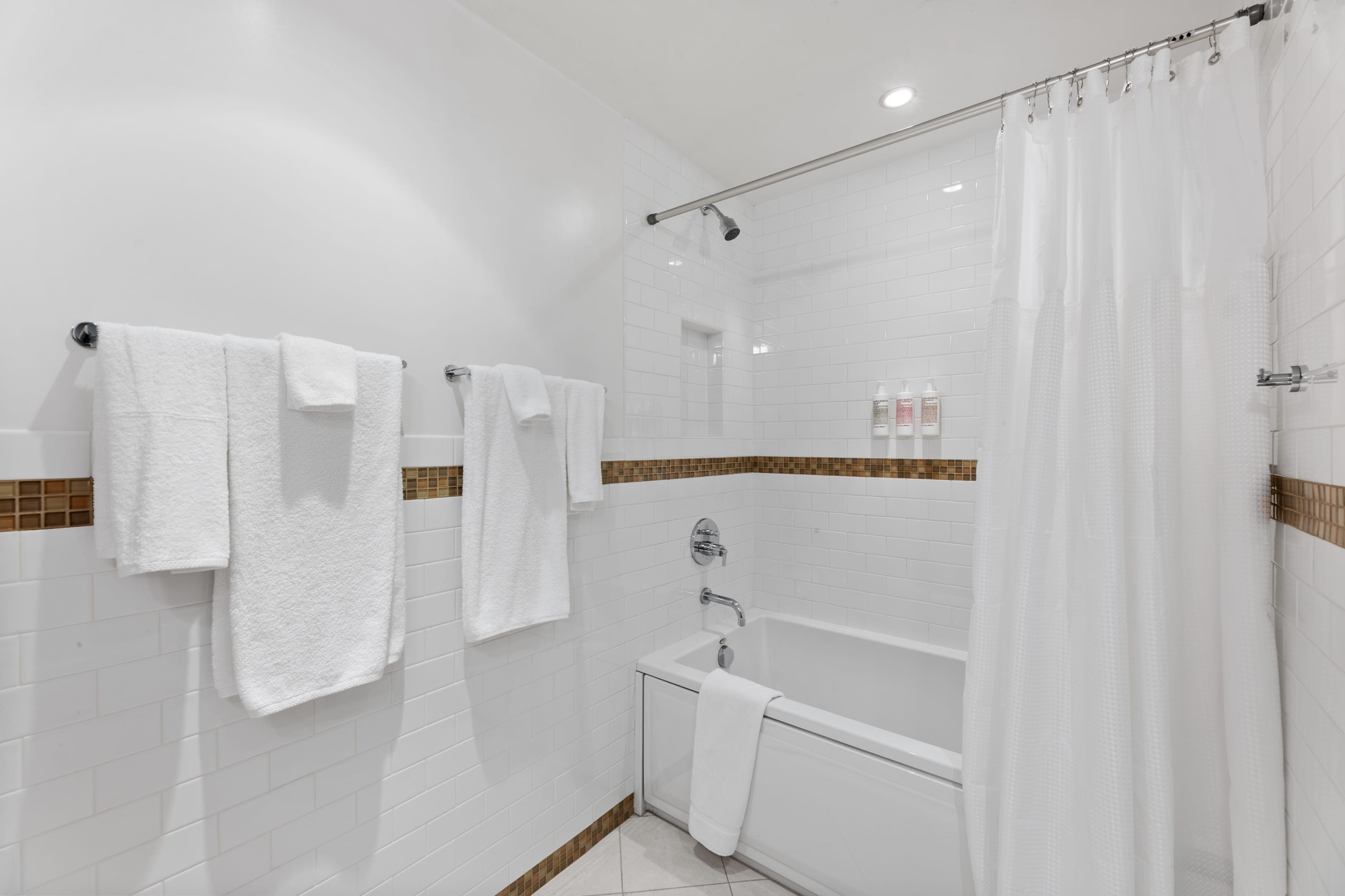 Gotham House II | Midtown West | Spacious Modern Duplex photo 46