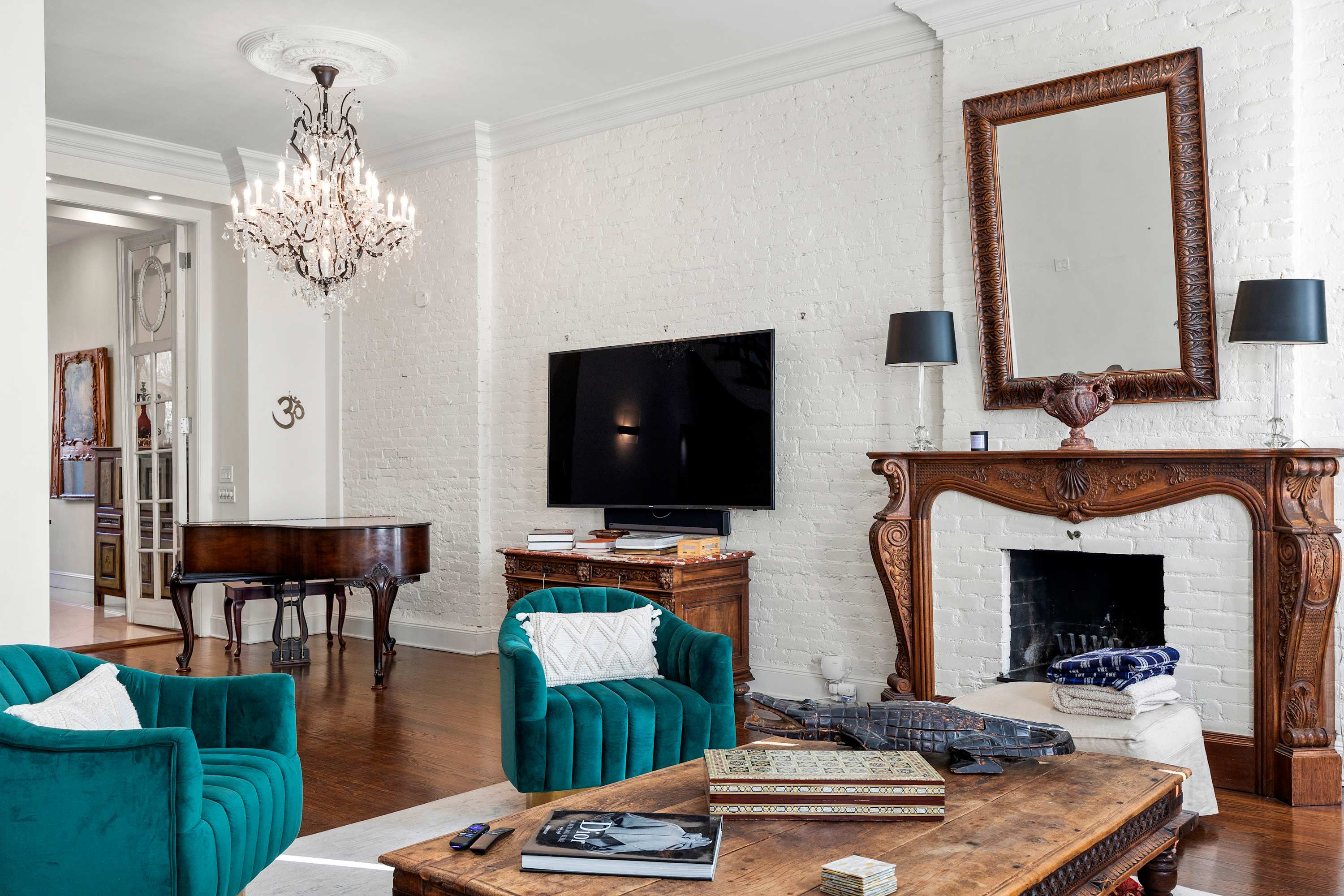 Gramercy Manor | Gramercy | Triplex w/ Private Deck & Garden photo 7