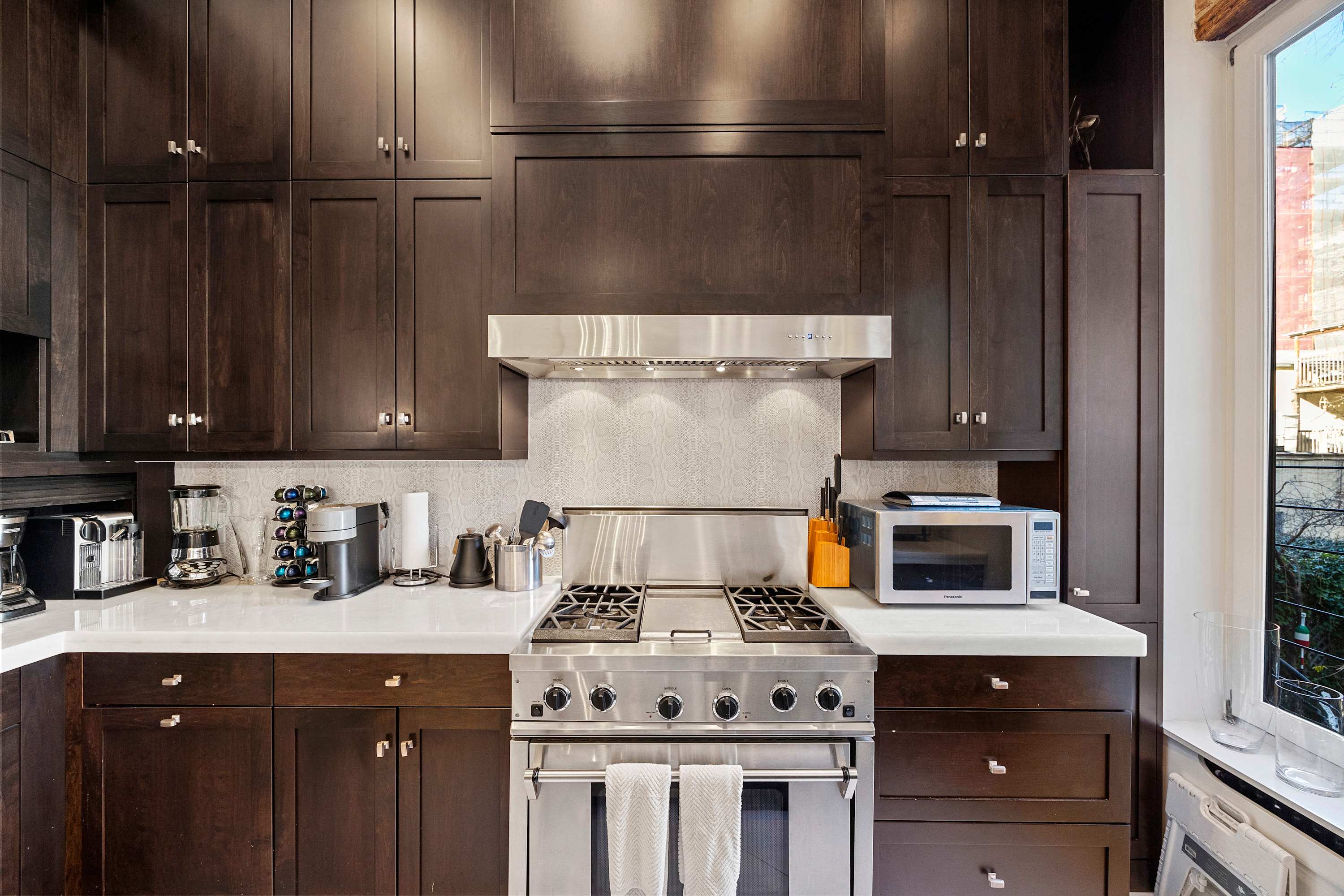 Gramercy Manor | Gramercy | Triplex w/ Private Deck & Garden photo 20