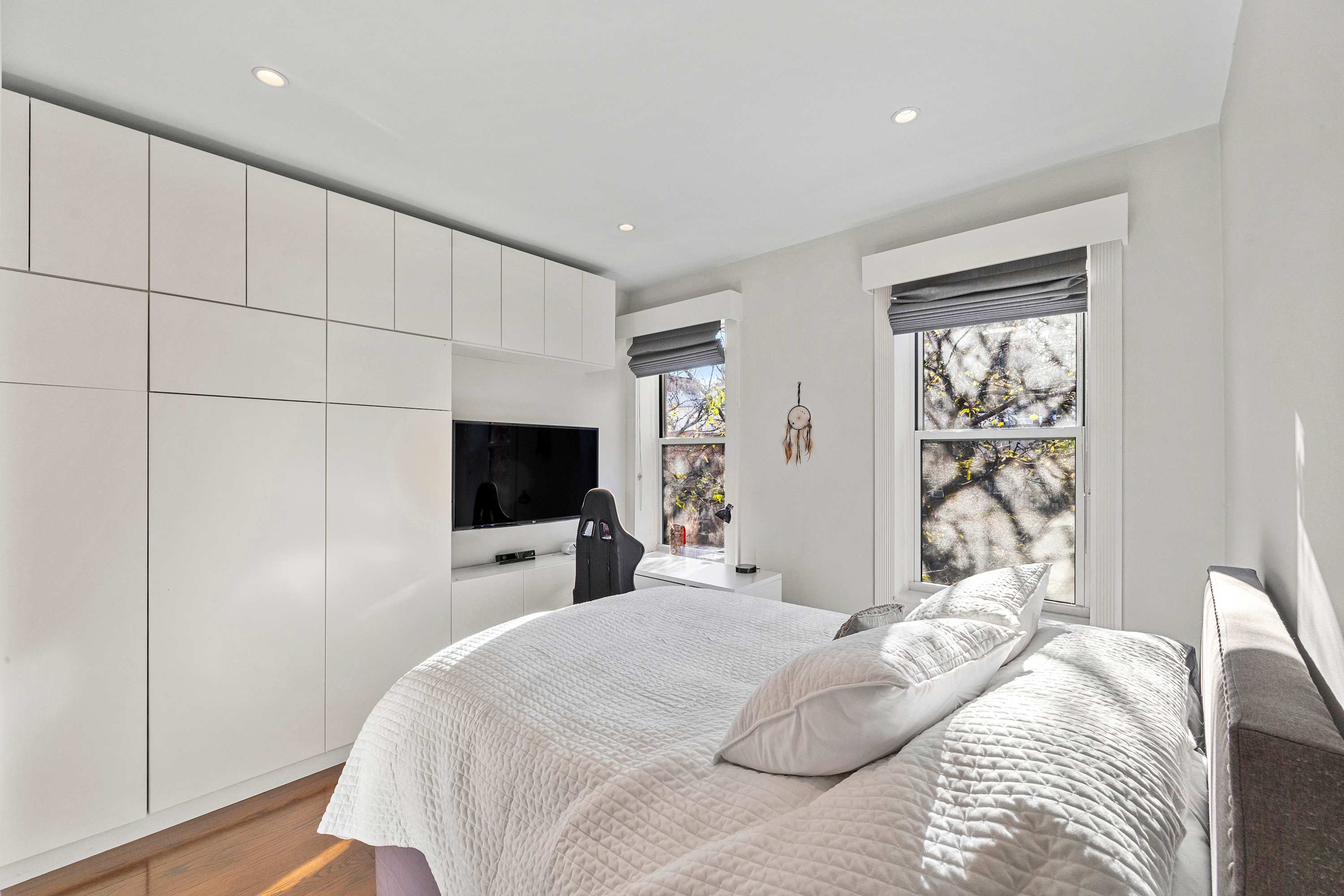 Gramercy Manor | Gramercy | Triplex w/ Private Deck & Garden photo 40