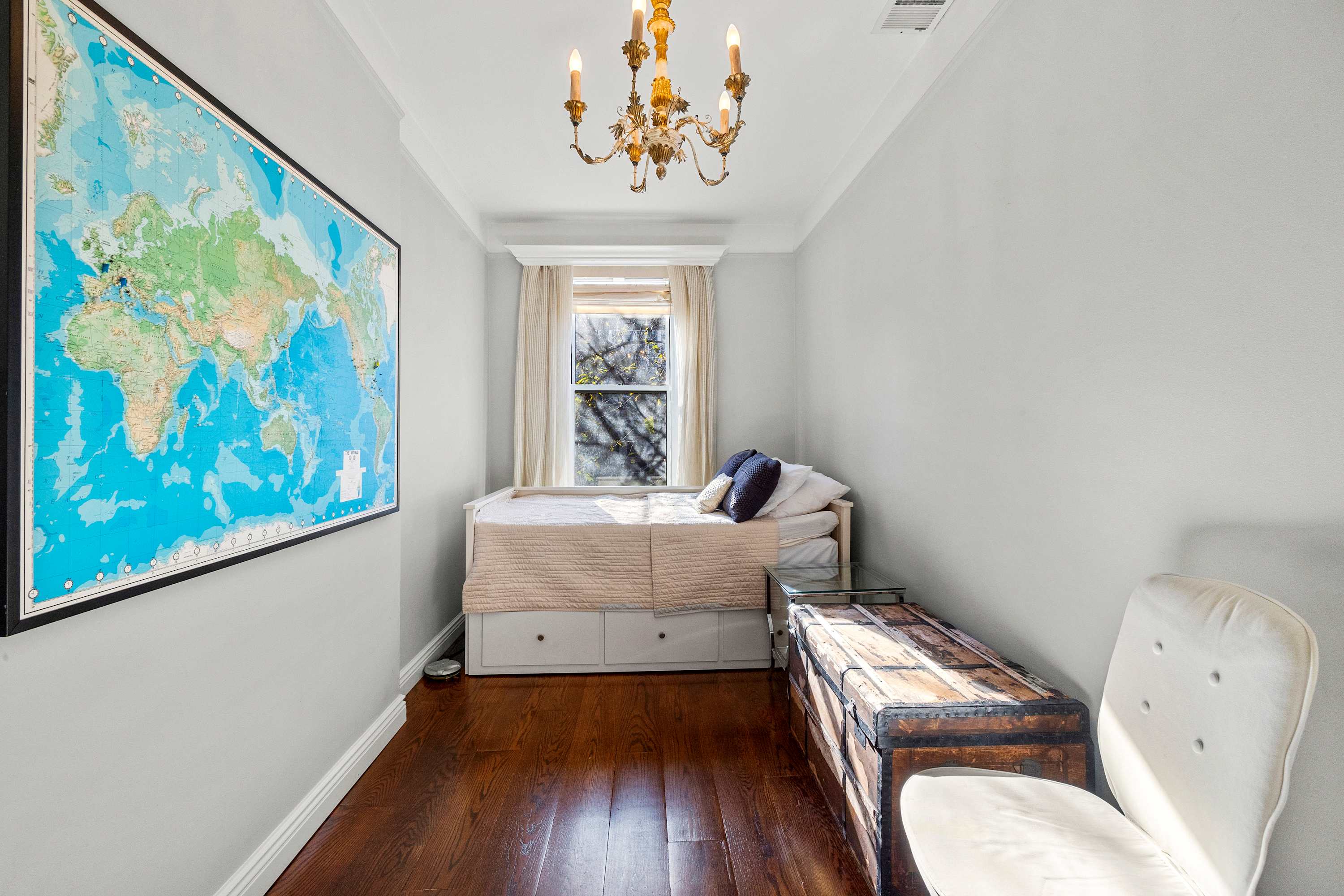 Gramercy Manor | Gramercy | Triplex w/ Private Deck & Garden photo 43