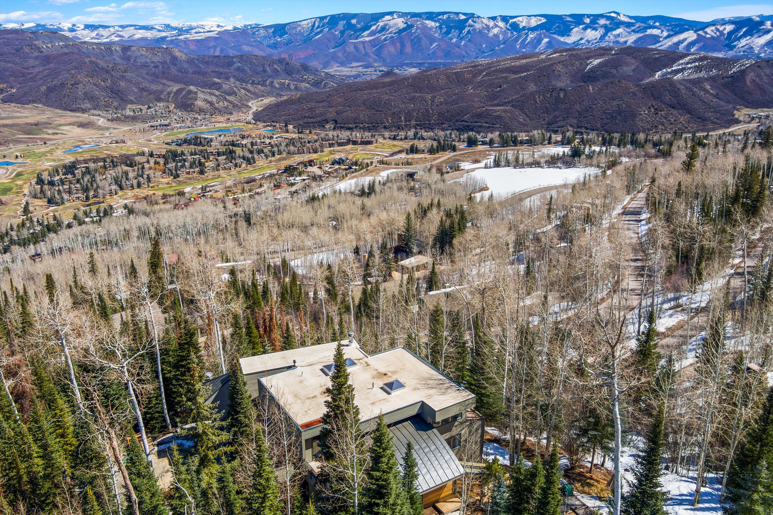 Timberline Lodge | Aspen | Home w/ Hot Tub, Terraces w/ BBQ and Views photo 36