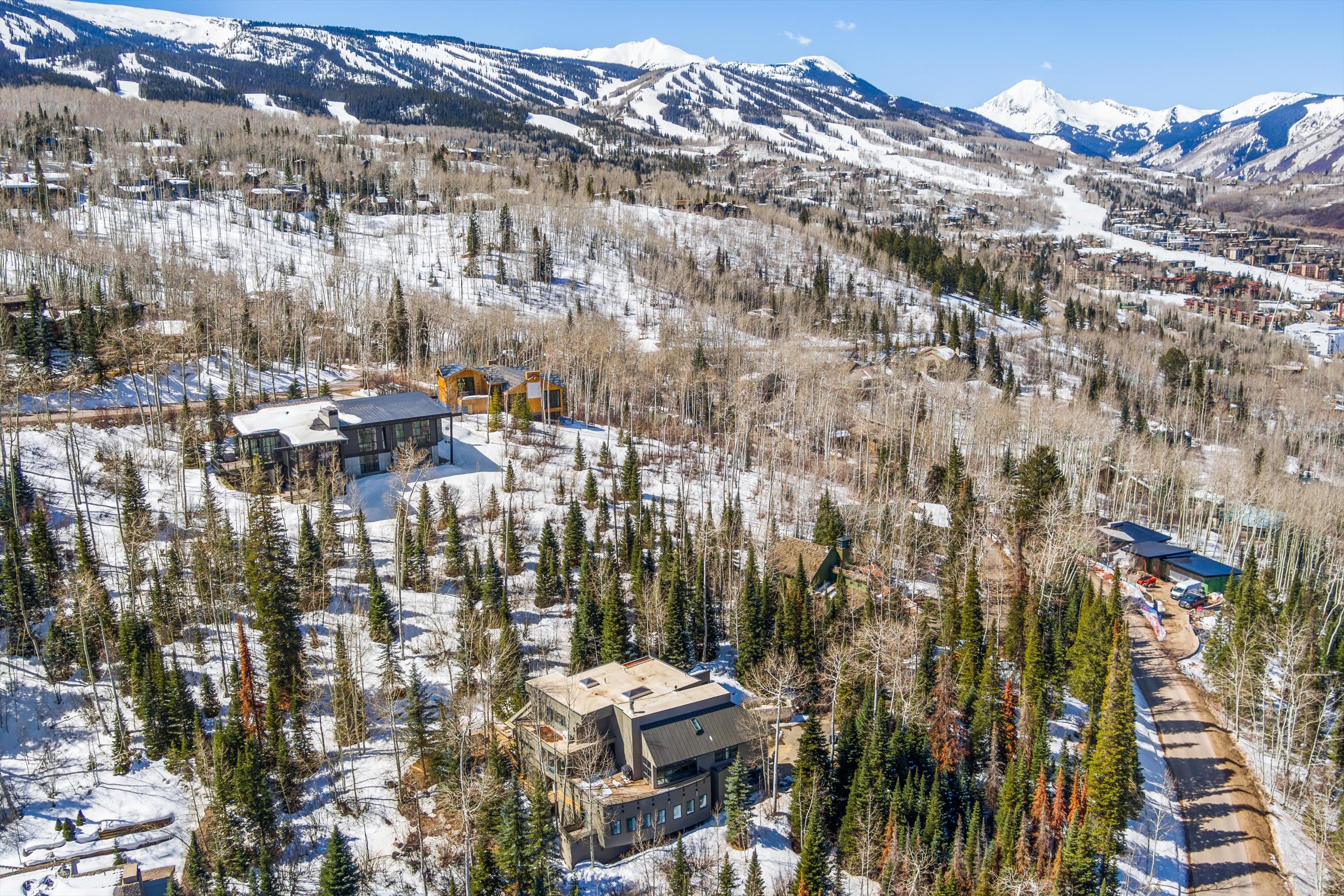 Timberline Lodge | Aspen | Home w/ Hot Tub, Terraces w/ BBQ and Views photo 37