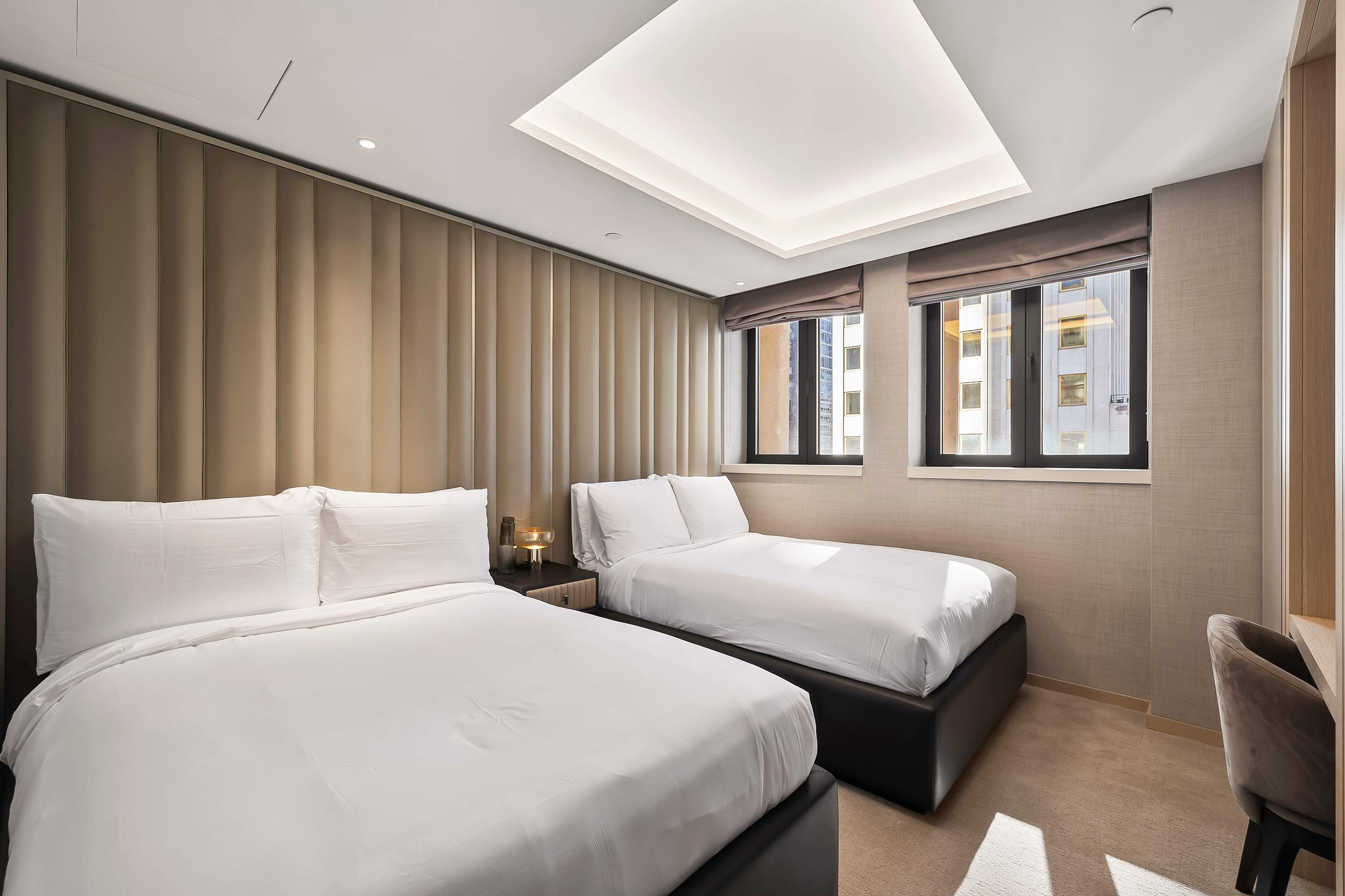 Mandarin Oriental XII | Midtown East | Modern Apartment photo 21