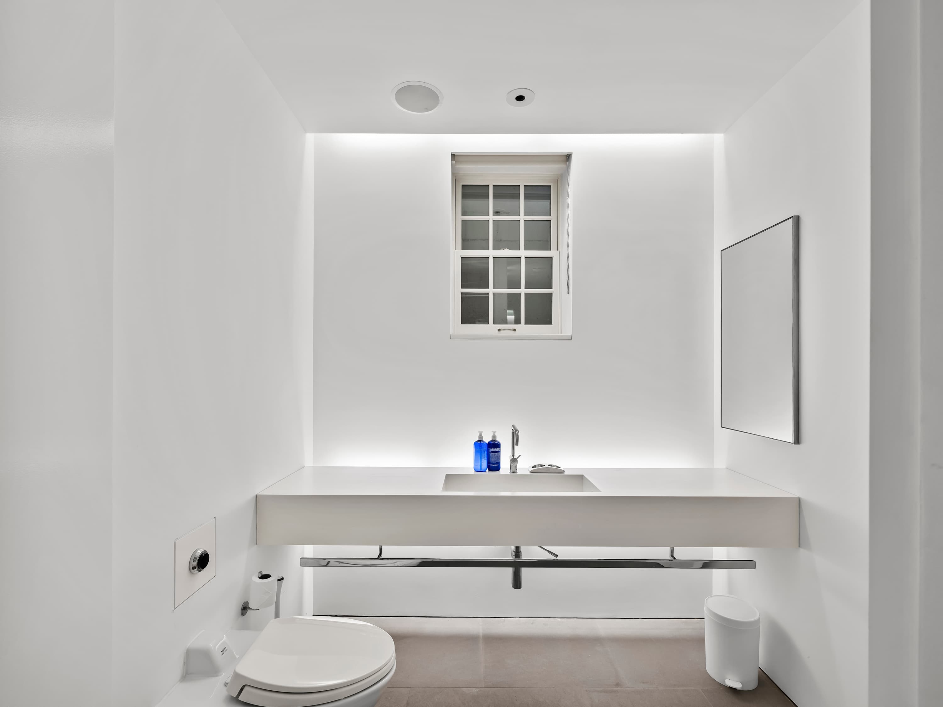 Elk Terrace | West Village | Townhouse with Terrace and Roof Garden photo 39