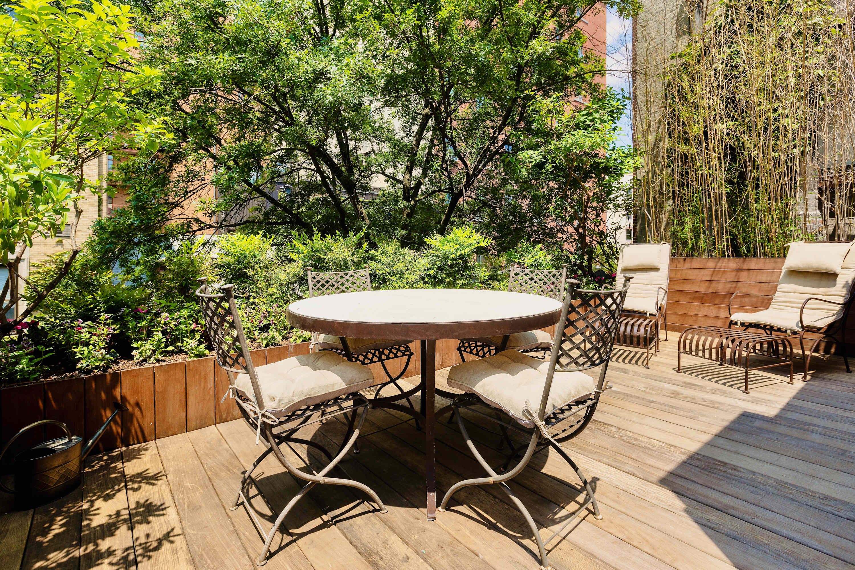 Elk Terrace | West Village | Townhouse with Terrace and Roof Garden photo 3