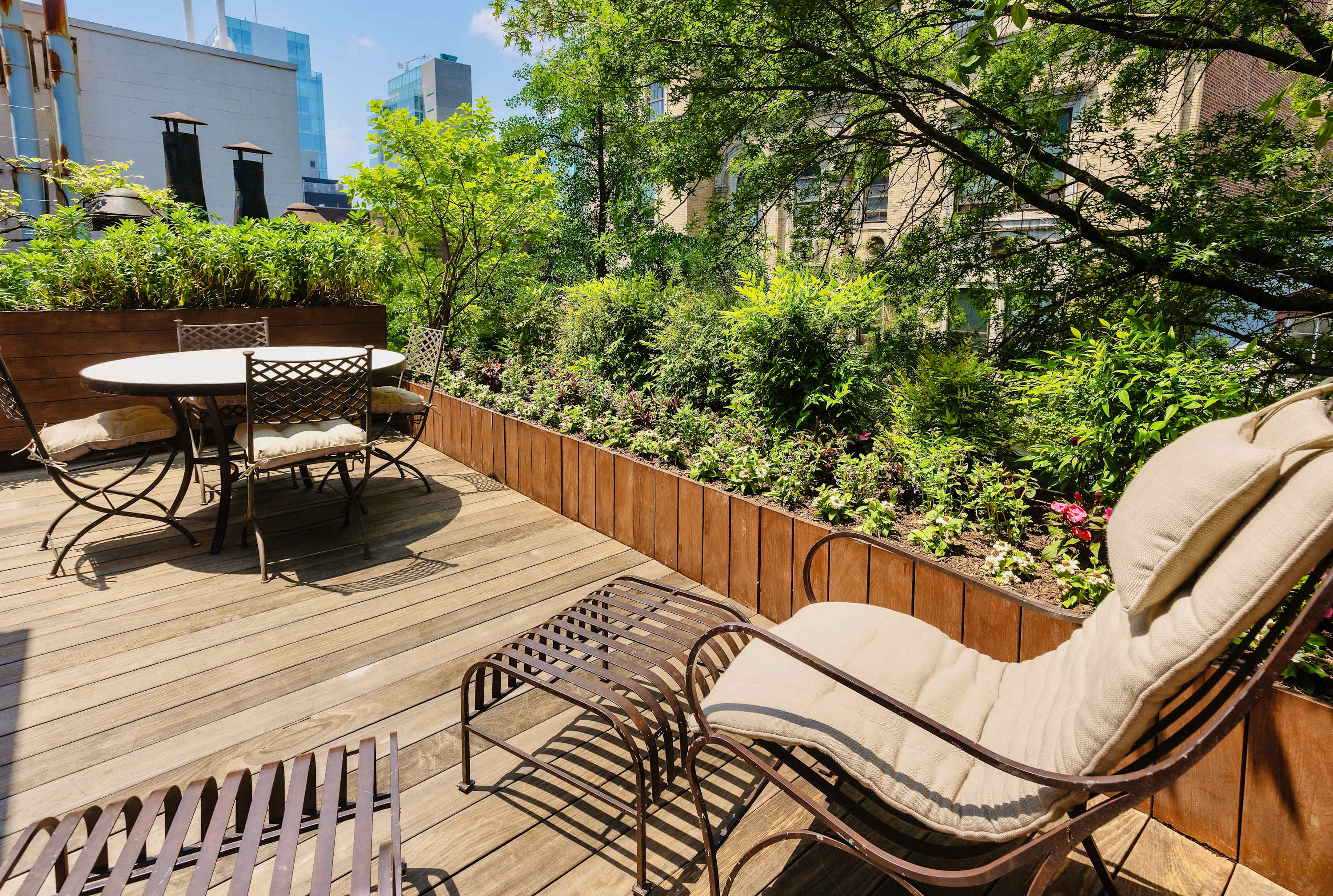Elk Terrace | West Village | Townhouse with Terrace and Roof Garden photo 41