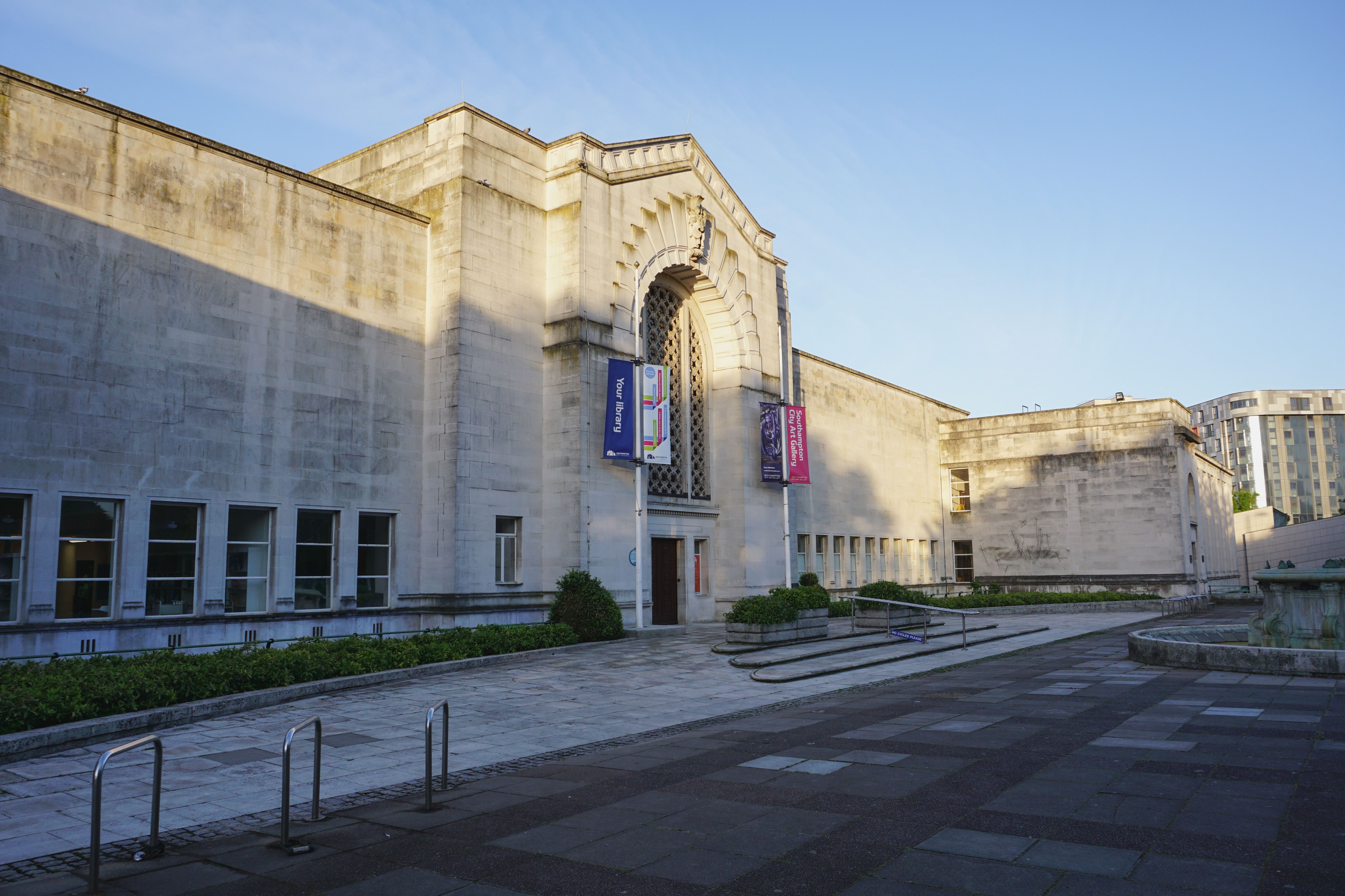 Southampton Arts Center