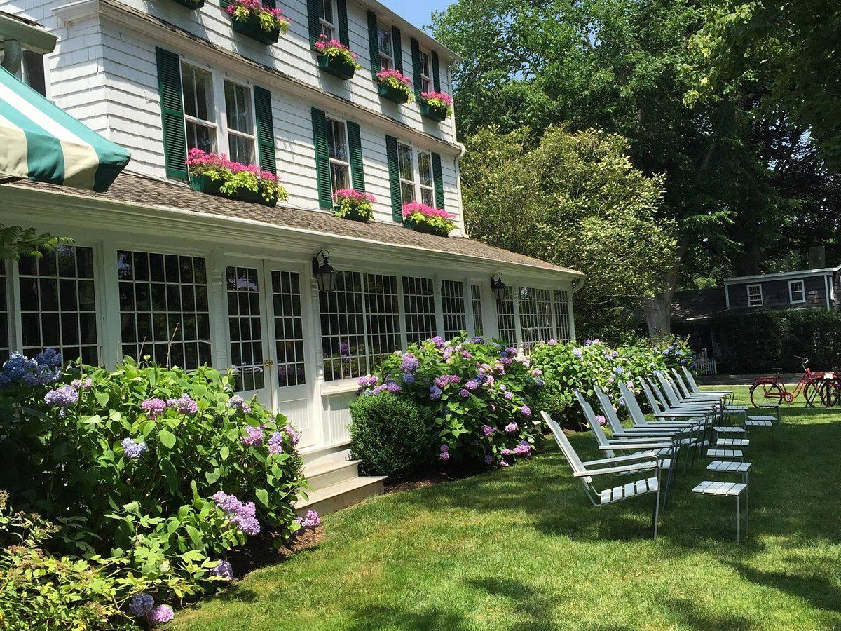 The Palm in East Hampton