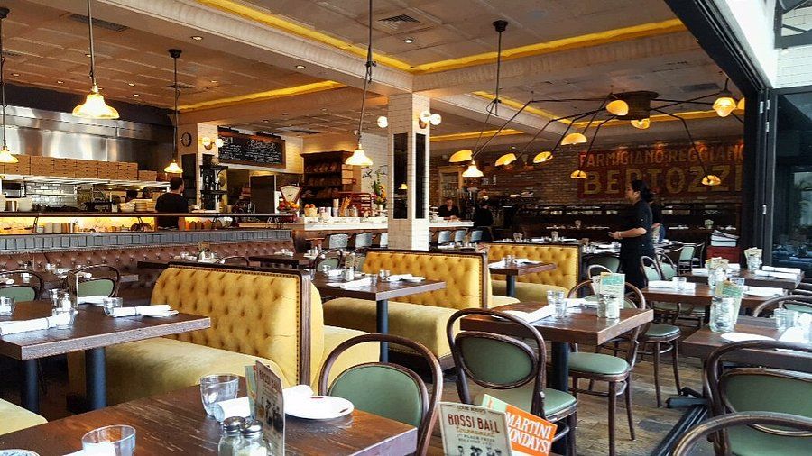 Louie Bossi's Ristorante