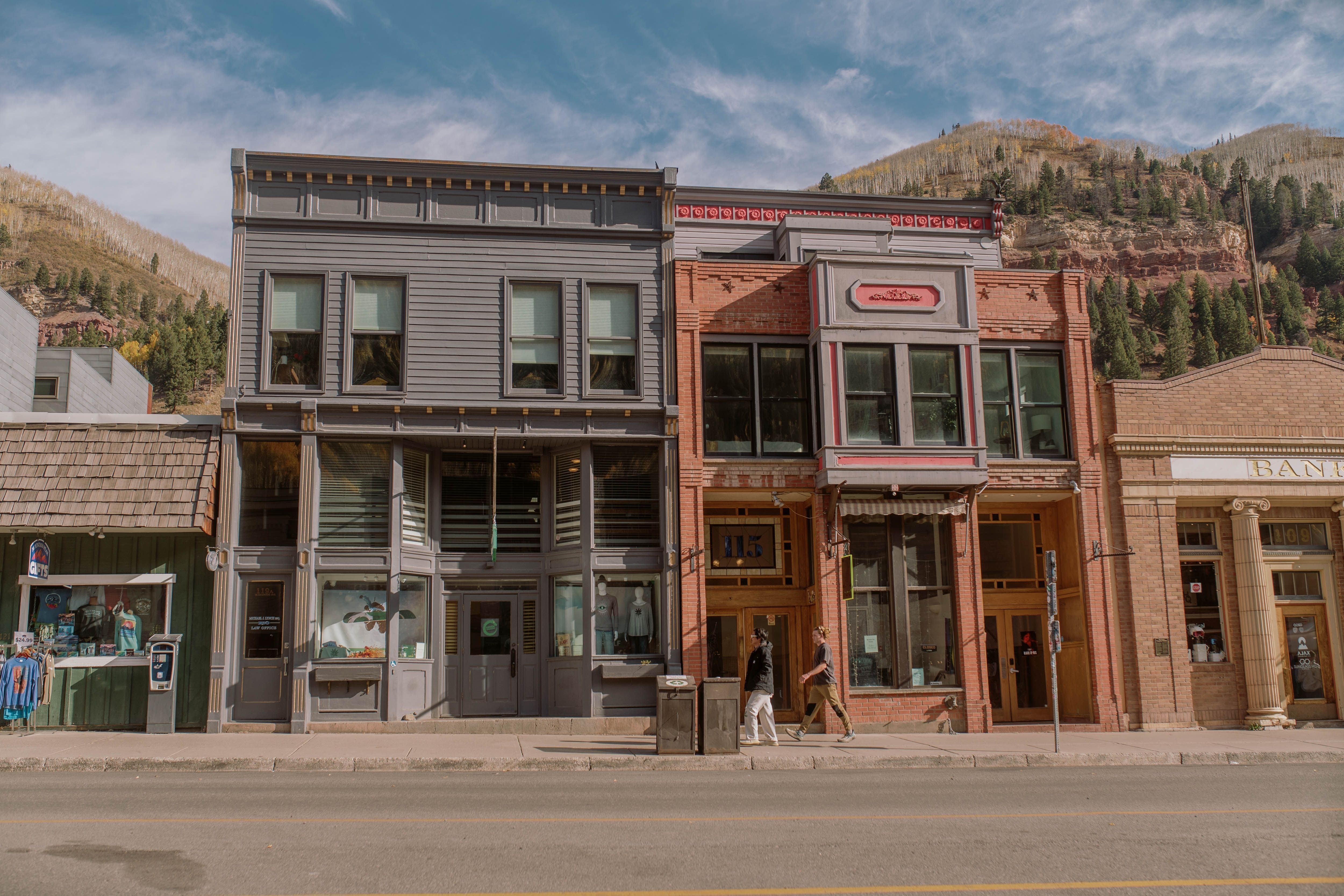 RusticThread Boutique