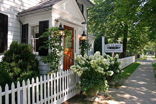 1770 House Restaurant & Inn