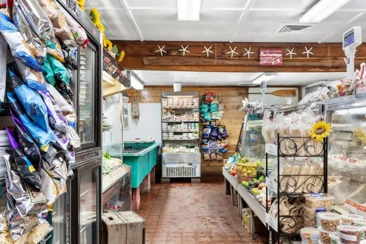 Stuart’s Seafood Market