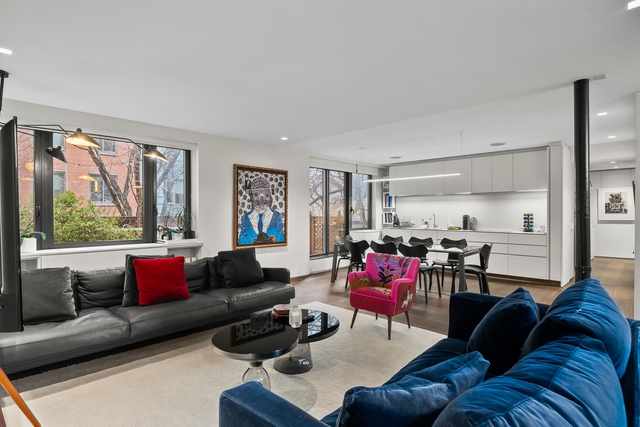 Image of Living space #3