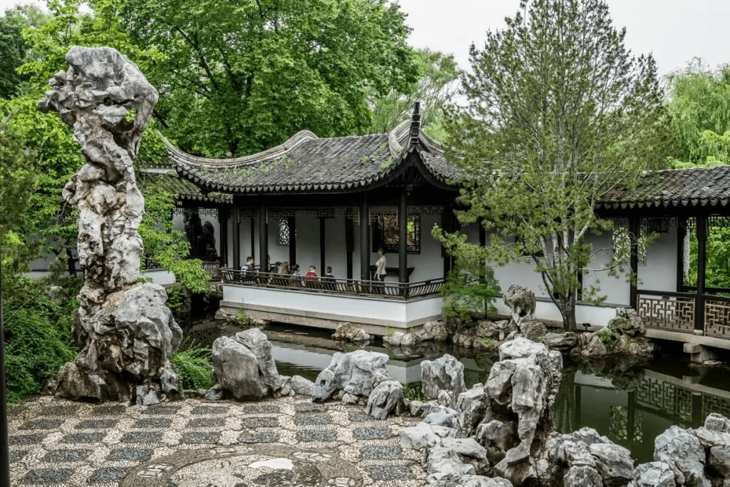 Snug Harbor Cultural Center & Botanical Garden