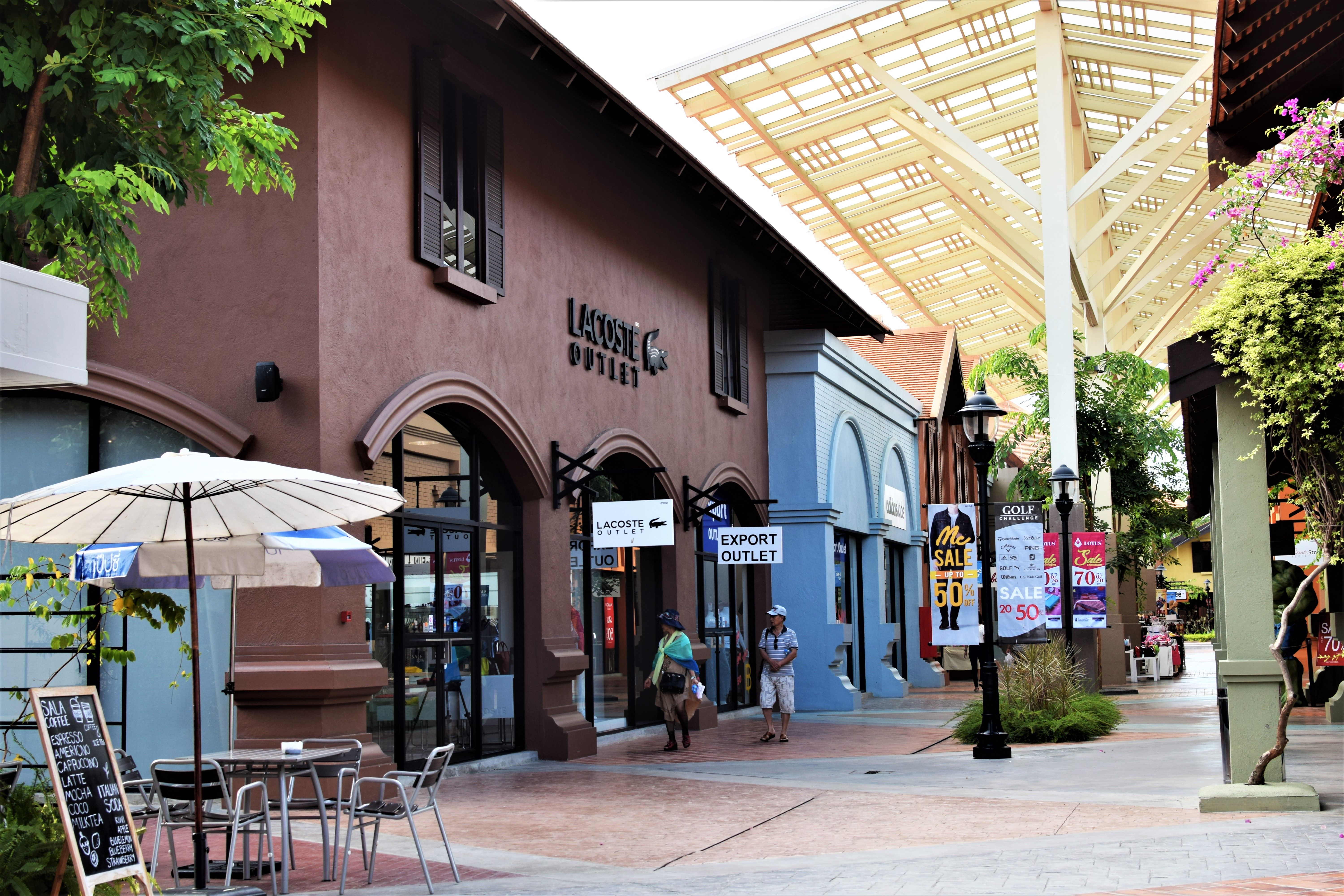 Local café in downtown Aspen