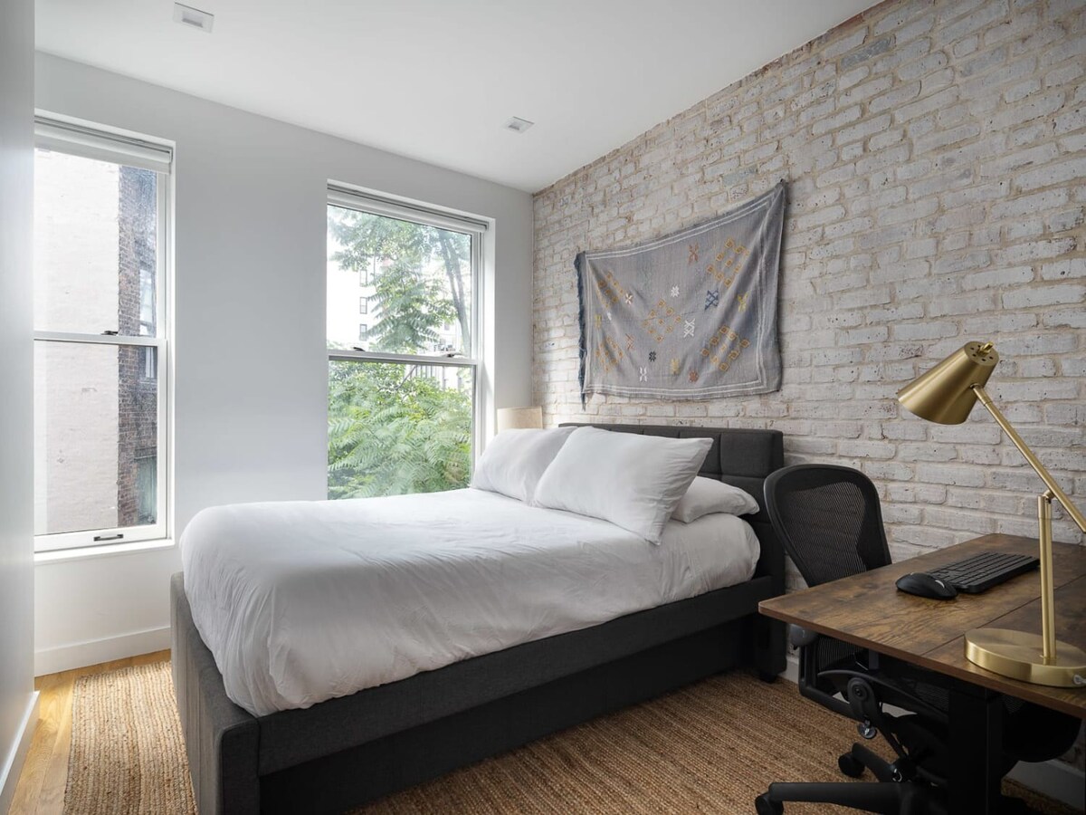 Astor House | Greenwich Village | Triplex w/ Private Roof photo 7