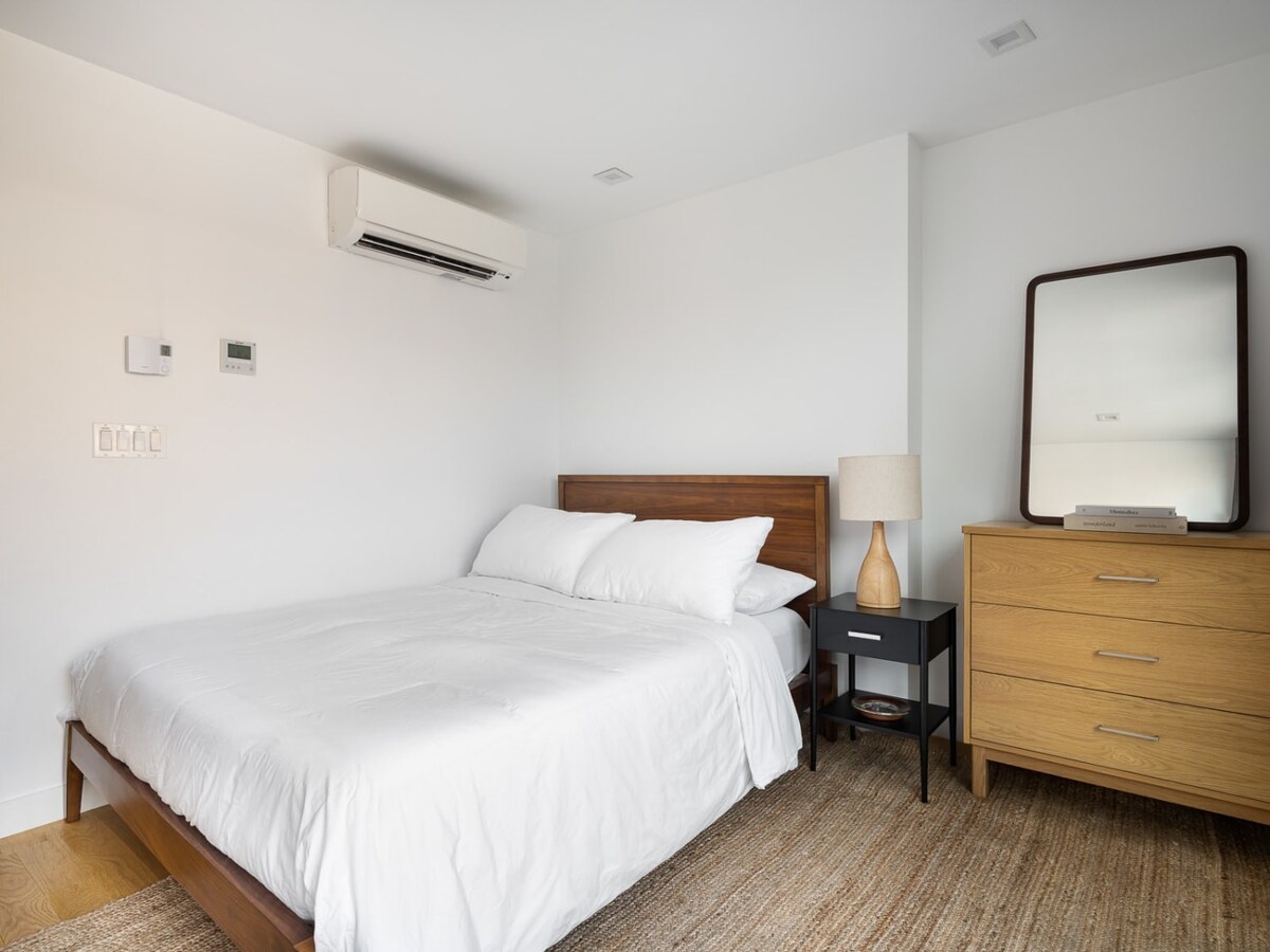 Astor House | Greenwich Village | Triplex w/ Private Roof photo 10