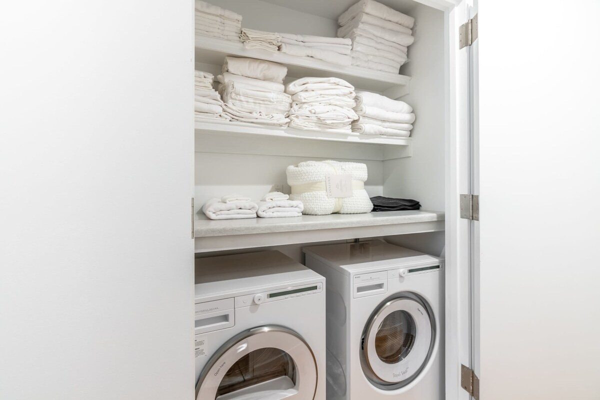 Astor House | Greenwich Village | Triplex w/ Private Roof photo 13