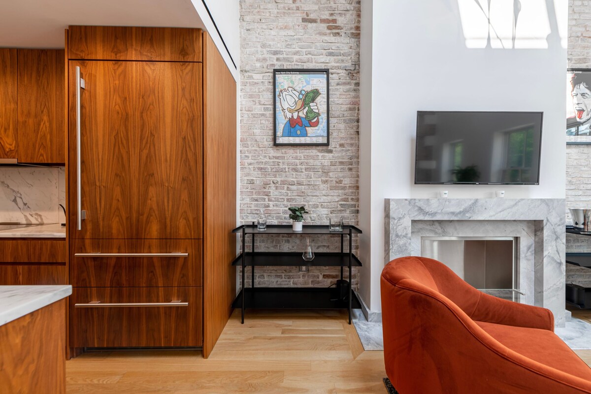 Astor House | Greenwich Village | Triplex w/ Private Roof photo 6